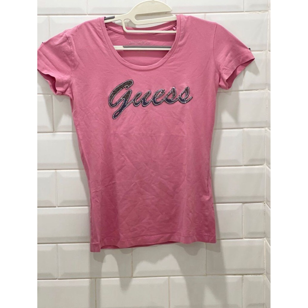 PRELOVED Baju Merk GUESS