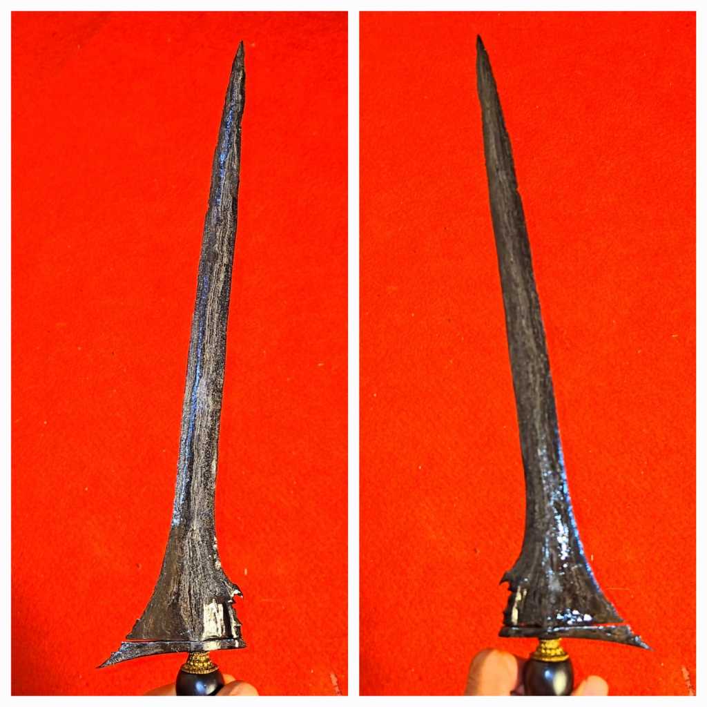 PUSAKA KERIS MUNDHARANG SEPUH - Est. era CIREBON SEPUH