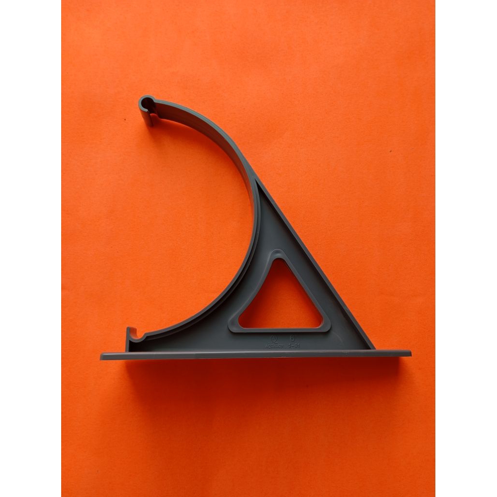 Gantungan Talang PVC Setengah Lingkaran 6" Abu Abu Aqualon / Dudukan Talang PVC Setengah lingkaran 6