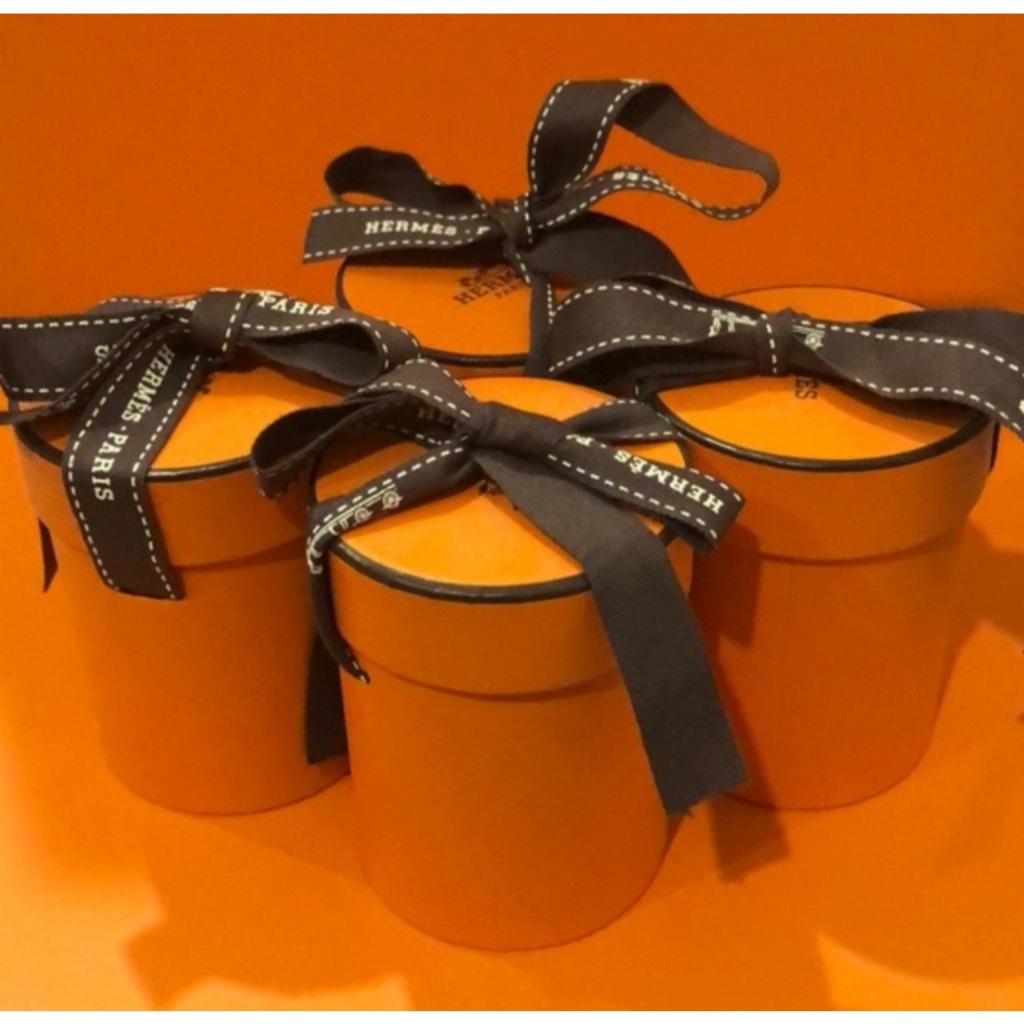 BOX PAPERBAG RIBBON AUTHENTIC HERMES  / ACCESSORIES WATCH ORIGINAL