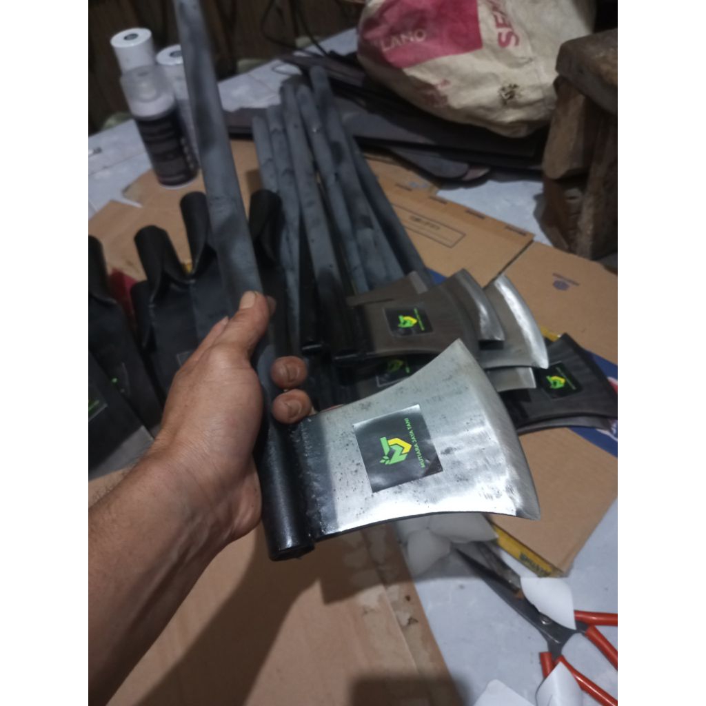 Kampak kayu, Kampak pembelah kayu bakar, Kampak sawit