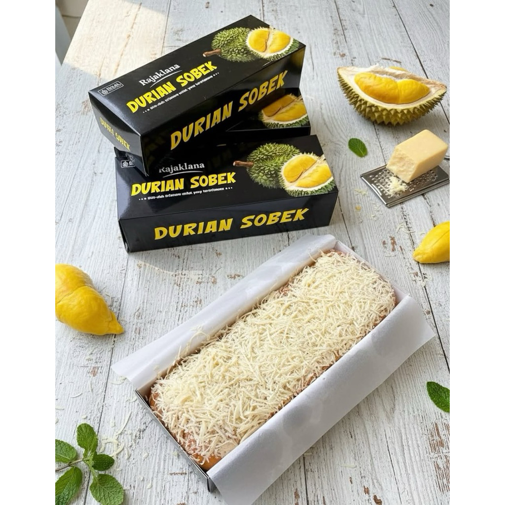 Roti durian sobek Rajaklana - menggunakan daging durian asli yang tebal dan manis legit