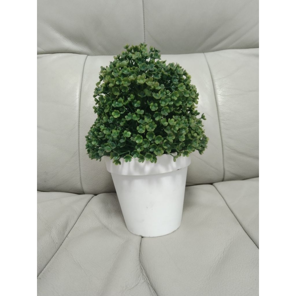 Bunga Plastik IKEA Preloved