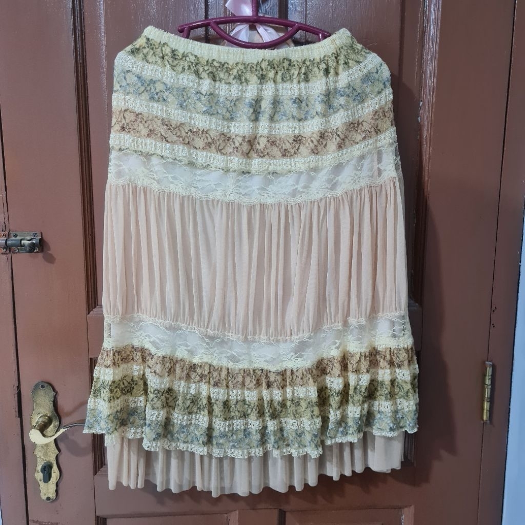 PRELOVED ROK BOHEMIAN STYLE - CREAM /CHOCOLATE