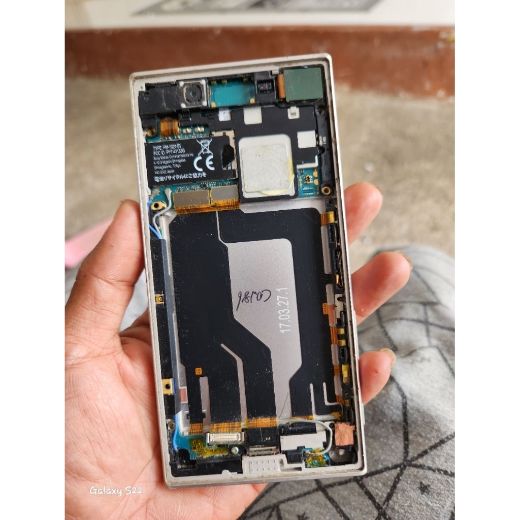 sony xperia xzs docomo ram 4/32 4g normal