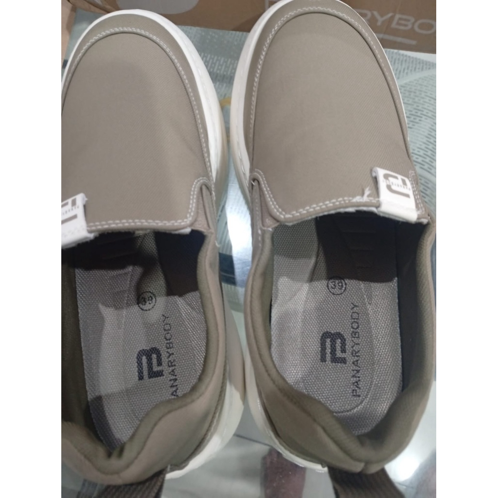 Sepatu Pria PANARYBODY