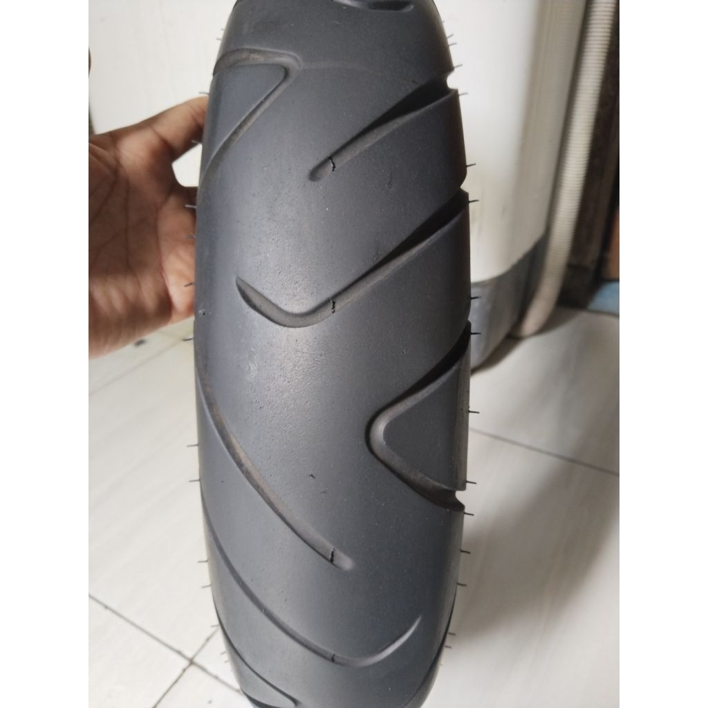 ban belakang copotan ring 12 bekas pakai