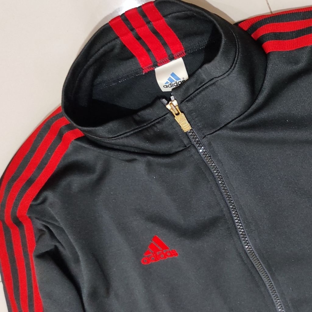 Preloved Vintage Windbreaker Tracktop Jacket Adidas Black Stripe Red