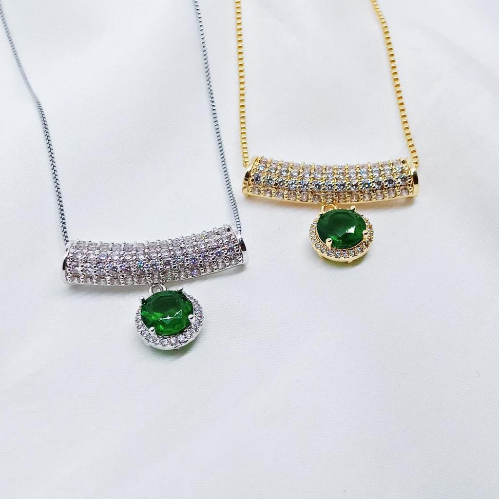 Kalung Wanita Liontin Tabung Full Mata Diamond Batu Hijau