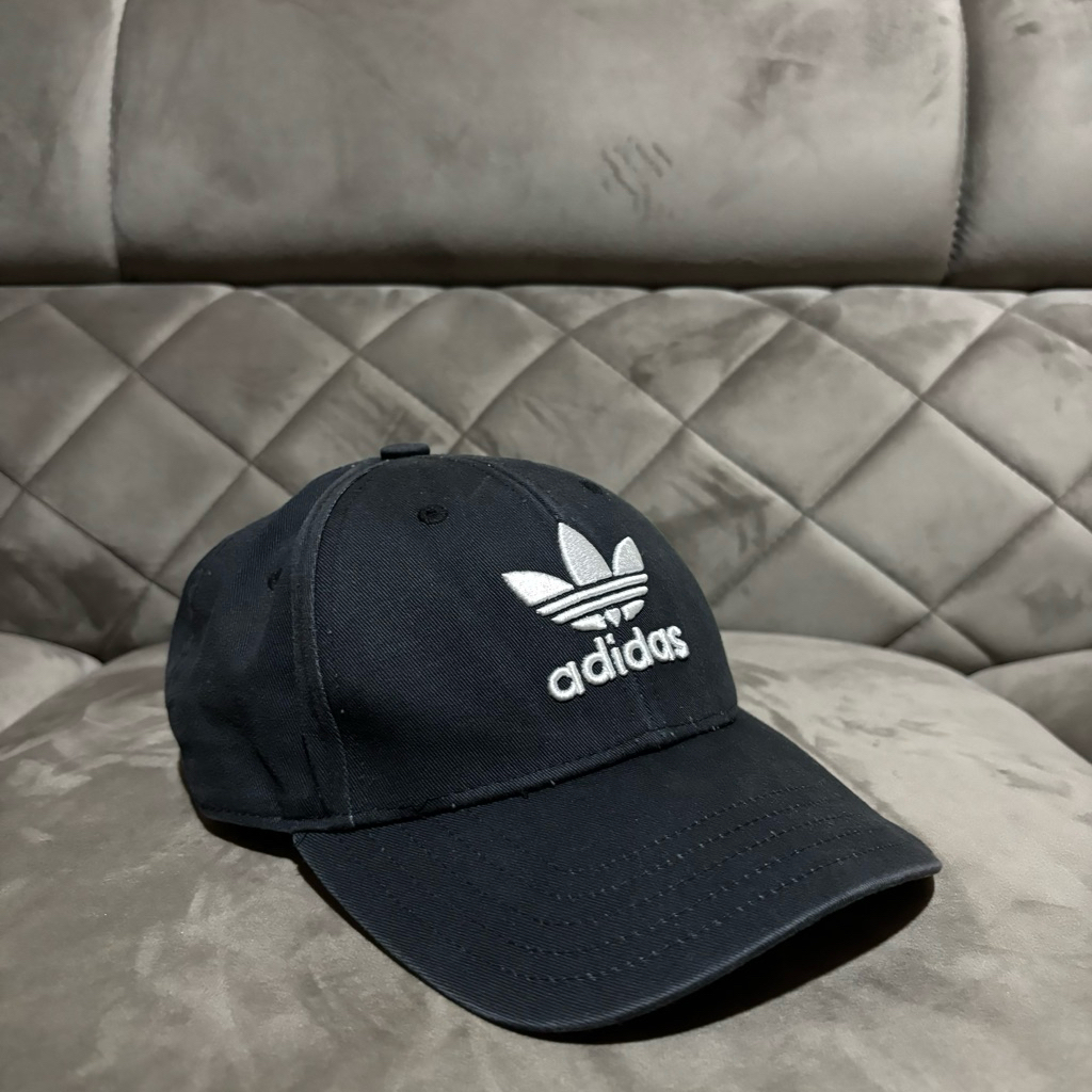 [Termurah] Adidas Trefoil Black Embroidery Logo Caps / Topi adidas Good Condition