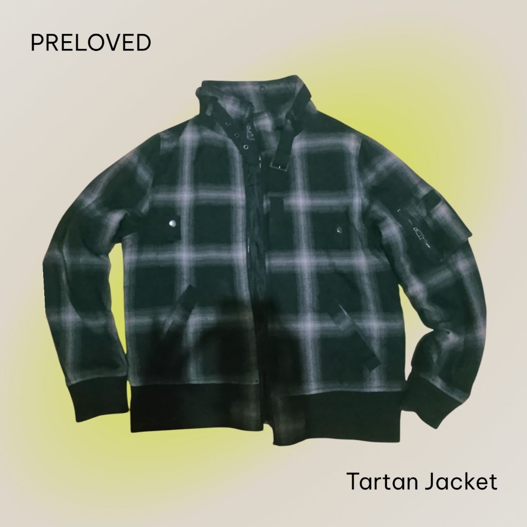 PRELOVED Boxy Tartan Jacket