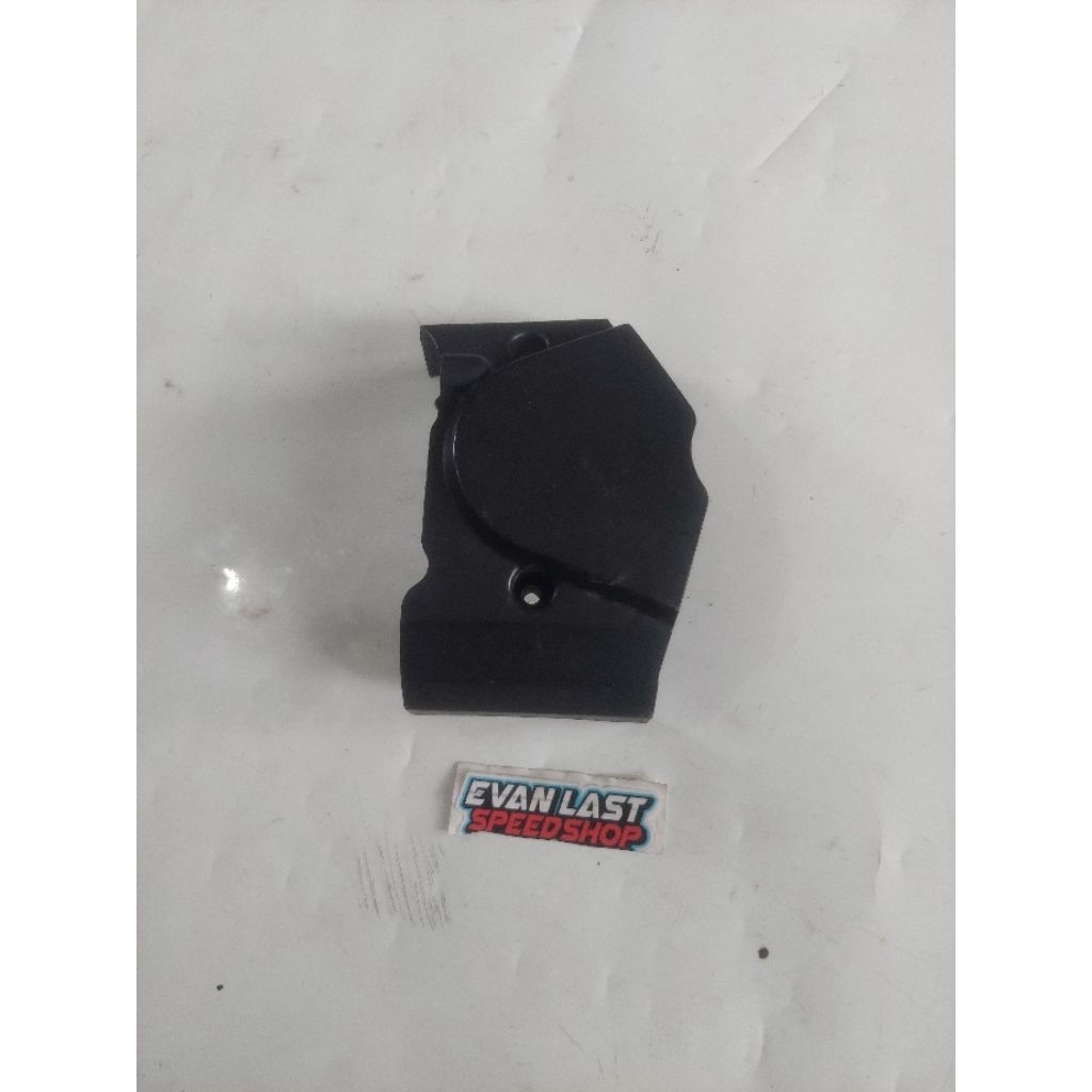 tutup cover gear gir rantai depan sonic 125 pnp cbr 150 old