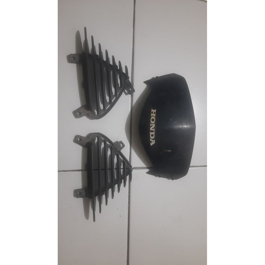 sirip sayap supra x 125 old