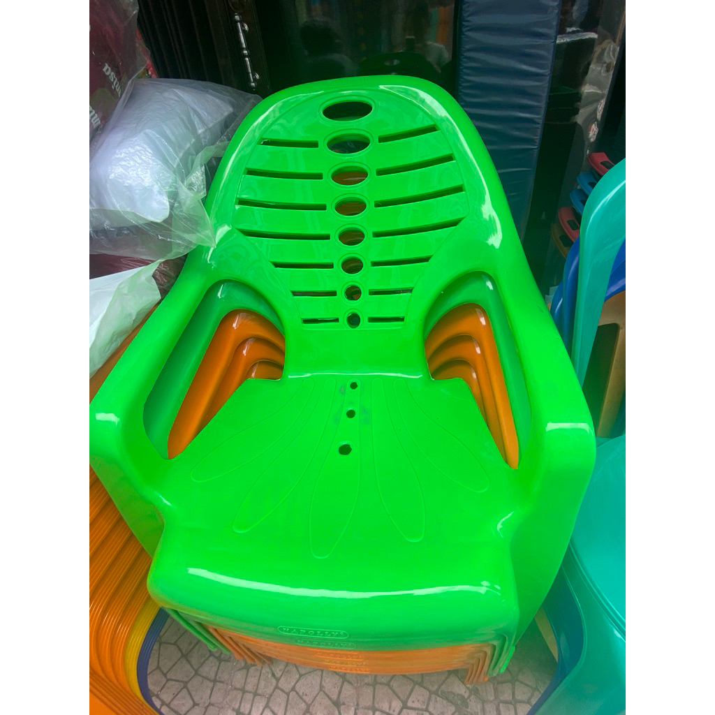 kursi napolly plastik 909 kursi santai