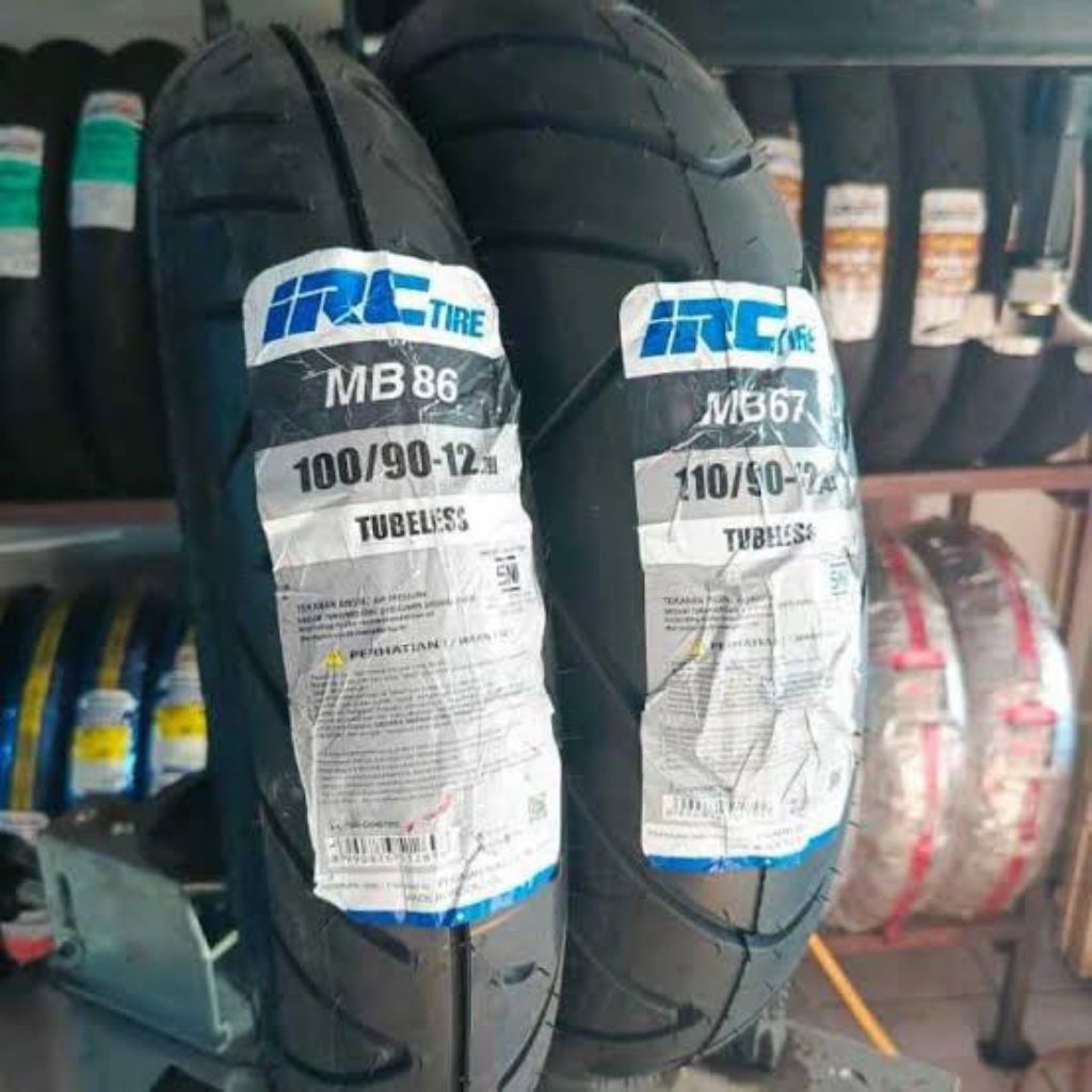 Ban tubeless motor Scoopy merk irc UK 100/90 110/90 ring 14