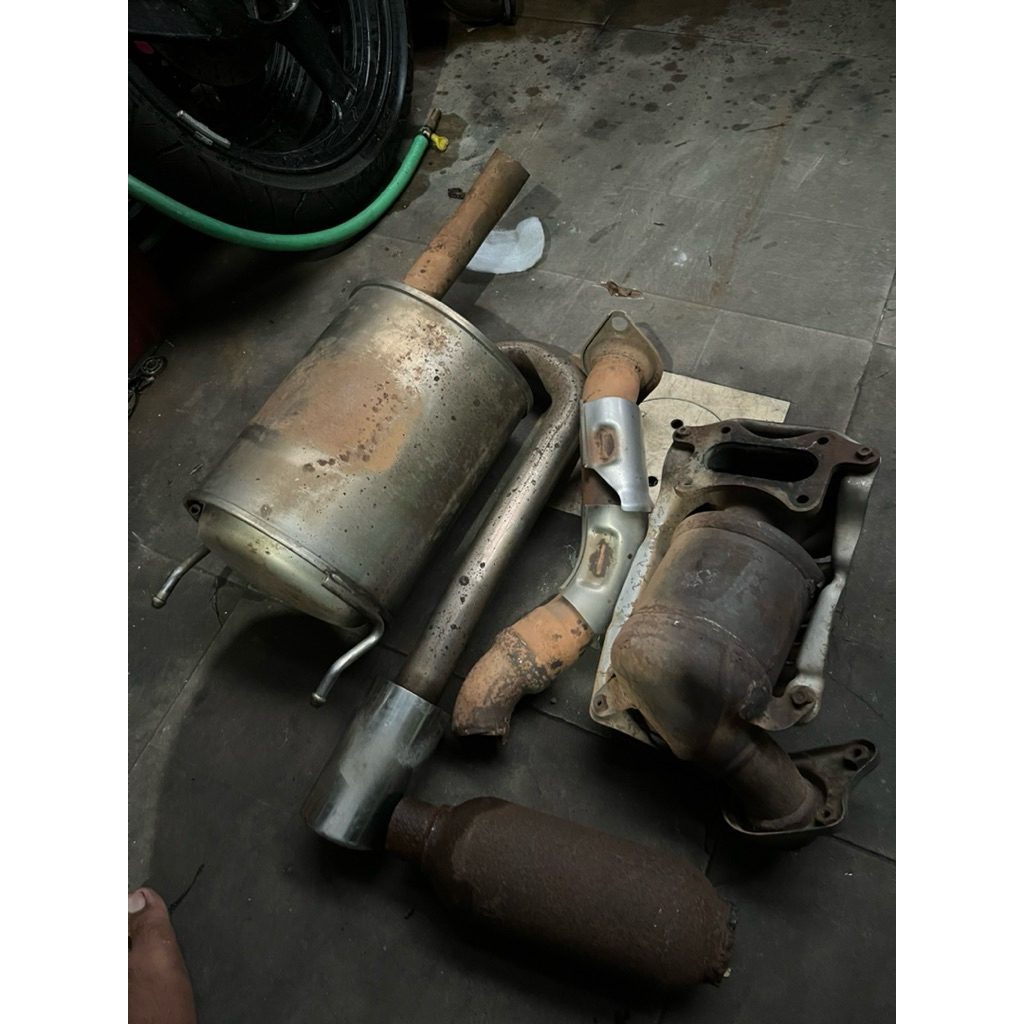 knalpot bekas honda jazz 2012