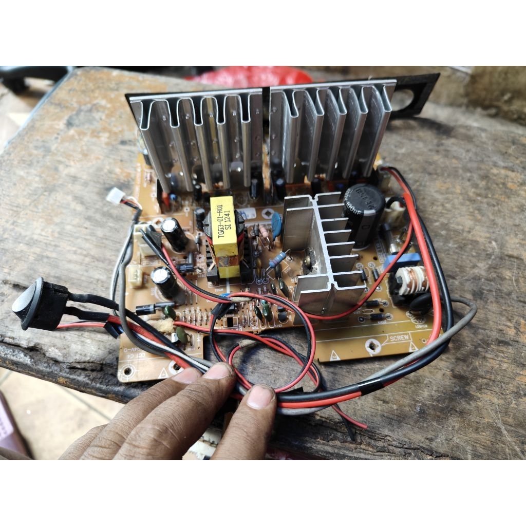 speaker aktif polytron pas 12