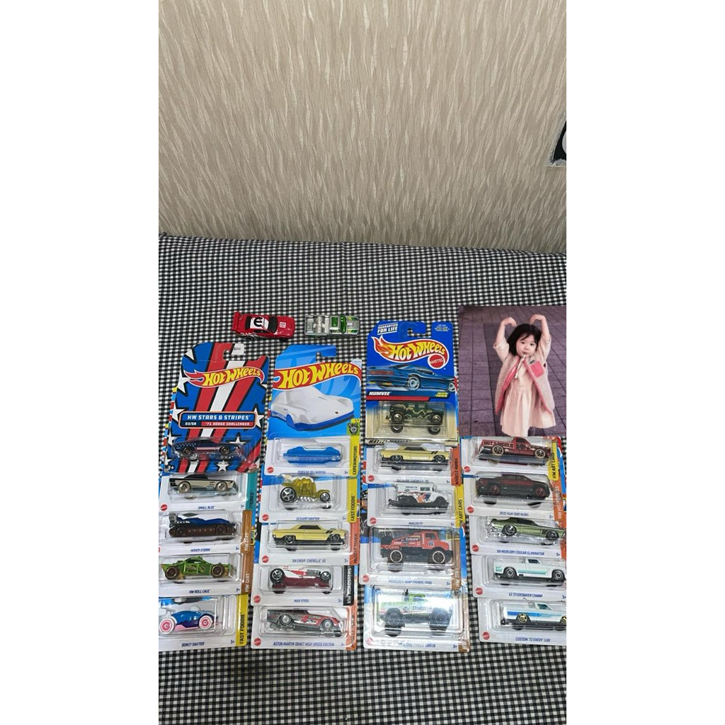 pesanan Hot Wheels Diecast Paketan Pensi 22 Pcs Obral Hotwheels