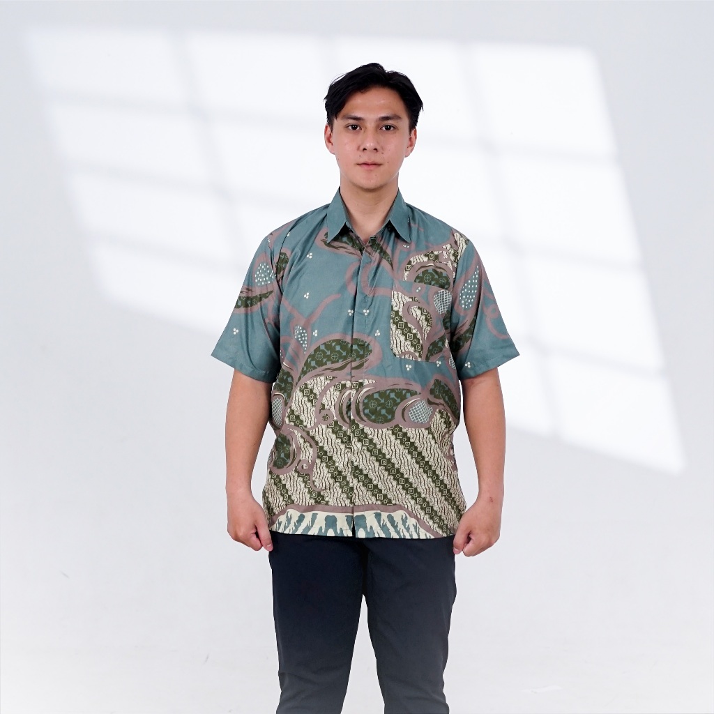 BATIK TRUSMI Hem Batik Pria Kemeja Lengan Pendek Batik Laveya Hijau BUL