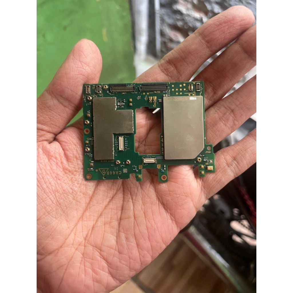 mesin aquos zero 2 8/256 minus