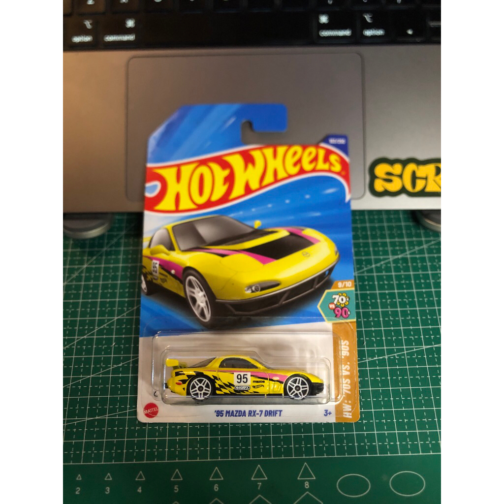 Hot Wheels Mazda RX7 Drift - Yellow