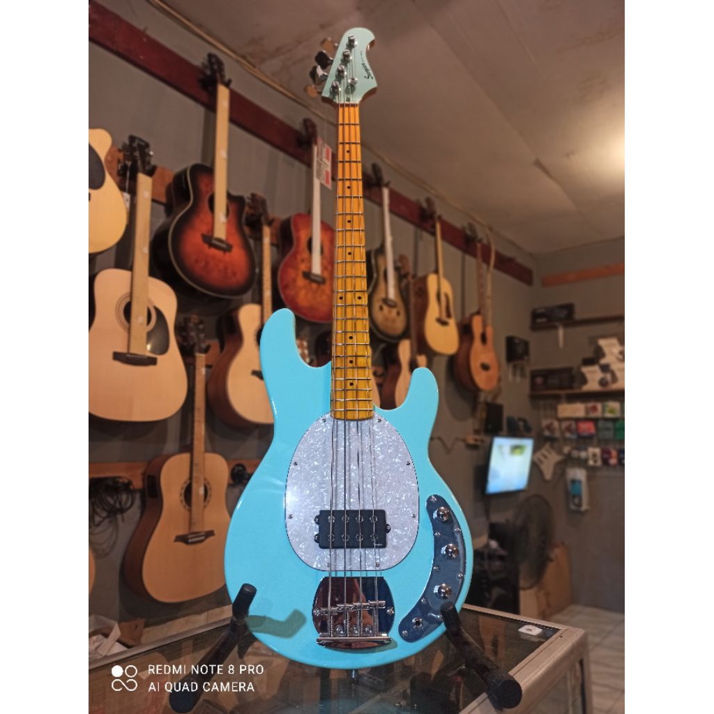 Bass Scorpion SP300 DBL Deluxe Series