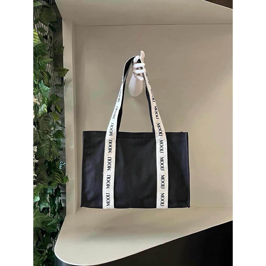 Tas tote bag Mooij canvas Lady Bag hitam strap putih