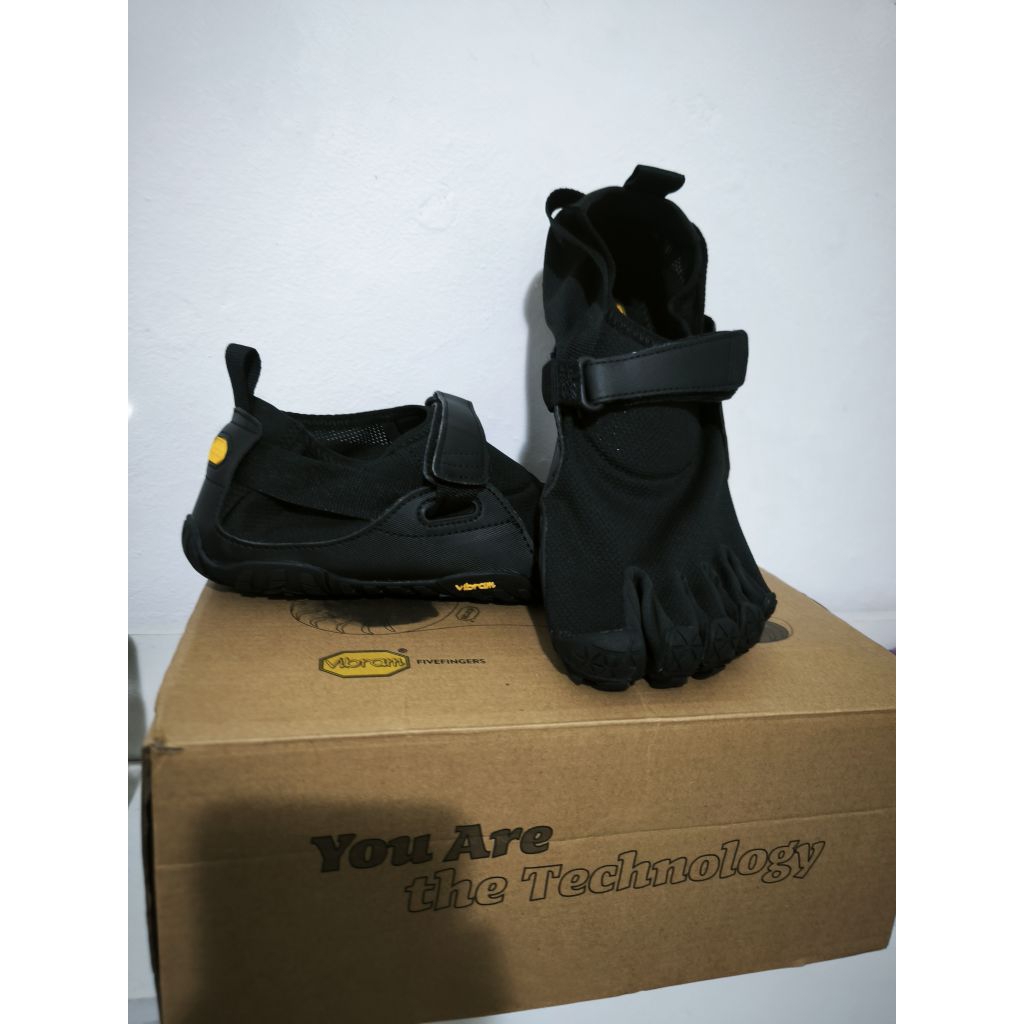sepatu Vibram fivefingers soicoke low-cut s20mlc1
