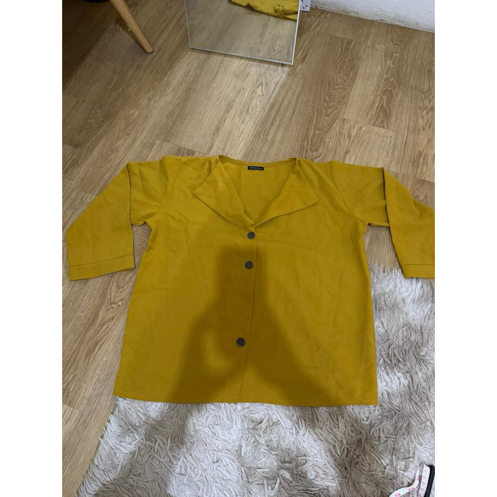 kemeja mustard