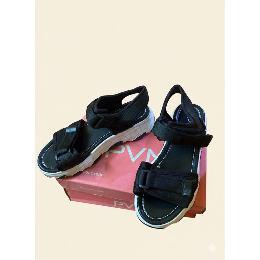 sandal pvn