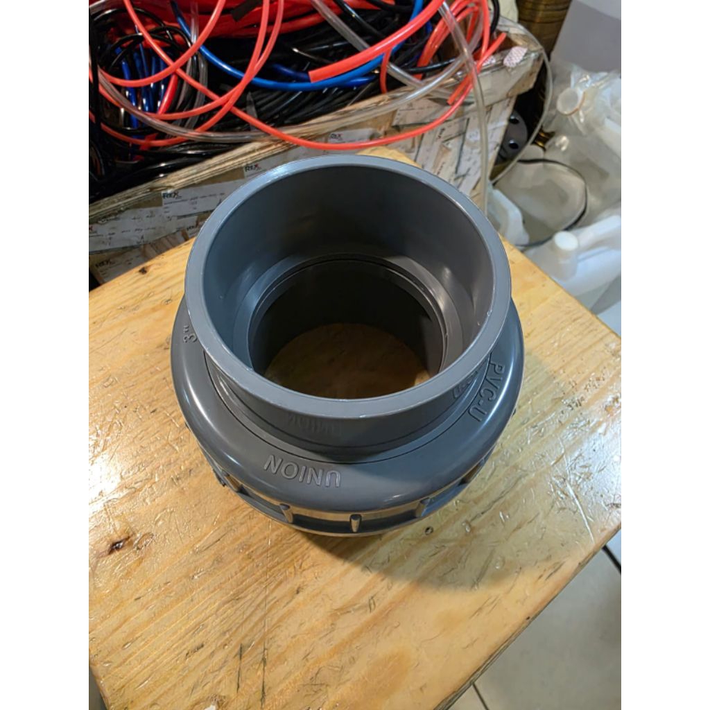 watermur pvc 2 1/2 inchi socket / water mur pvc 2.5"