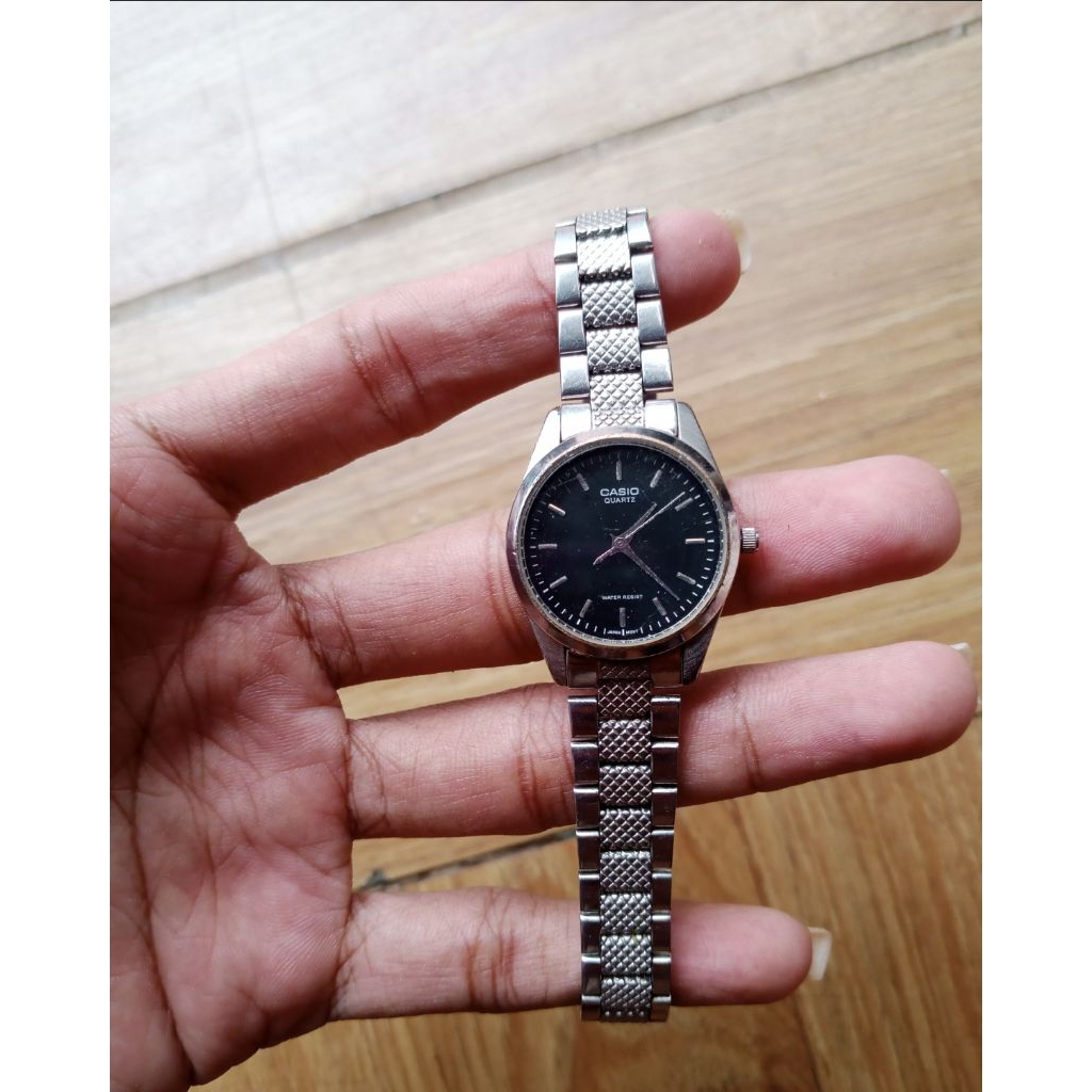 Jam tangan analog Casio LTP-1274 original hidup preloved