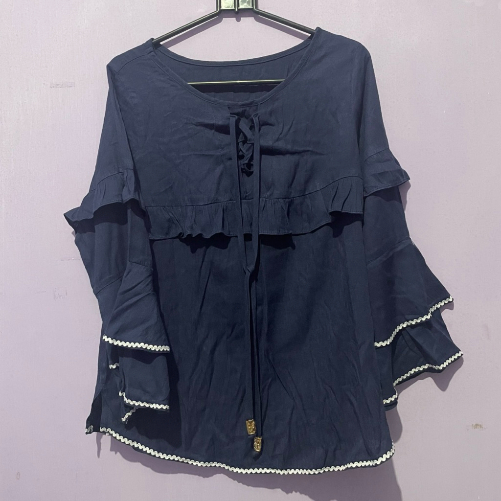 [Preloved] Blouse Renda Biru Navy