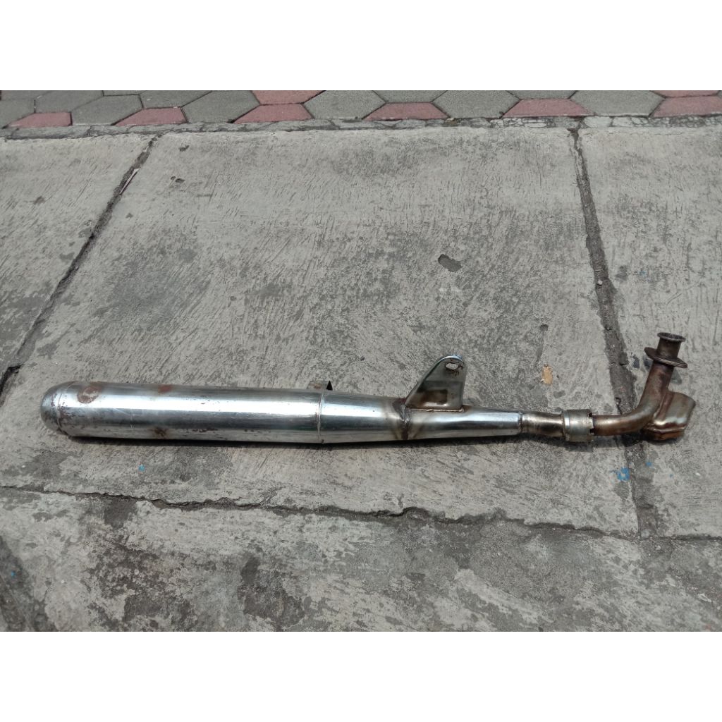 Knalpot Suzuki RC100