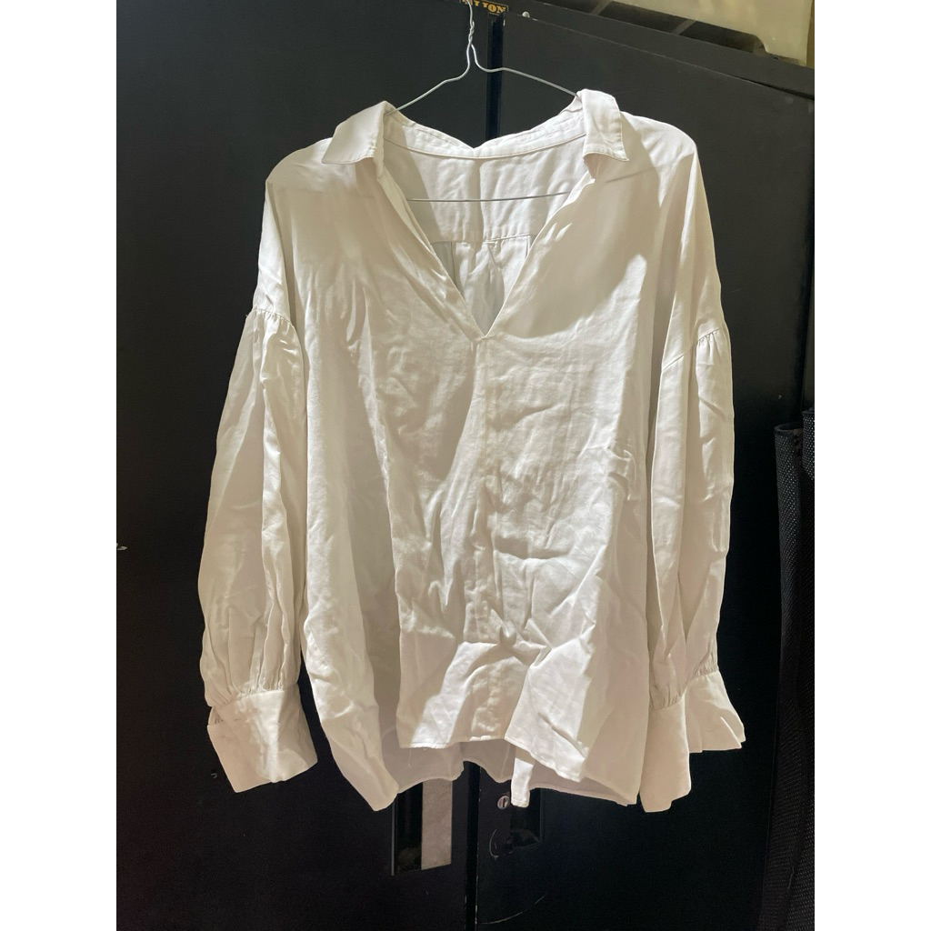 pl blouse putih