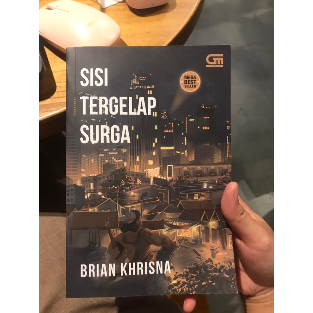 PRELOVED BUKU SISI TERGELAP SURGA