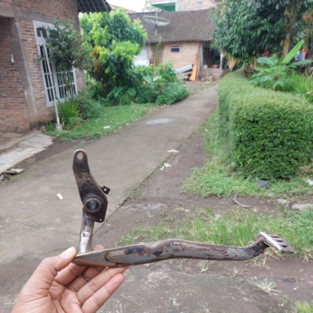 Pedal Rem Tuas Rem Belakang Crystal Tune Crystal Original