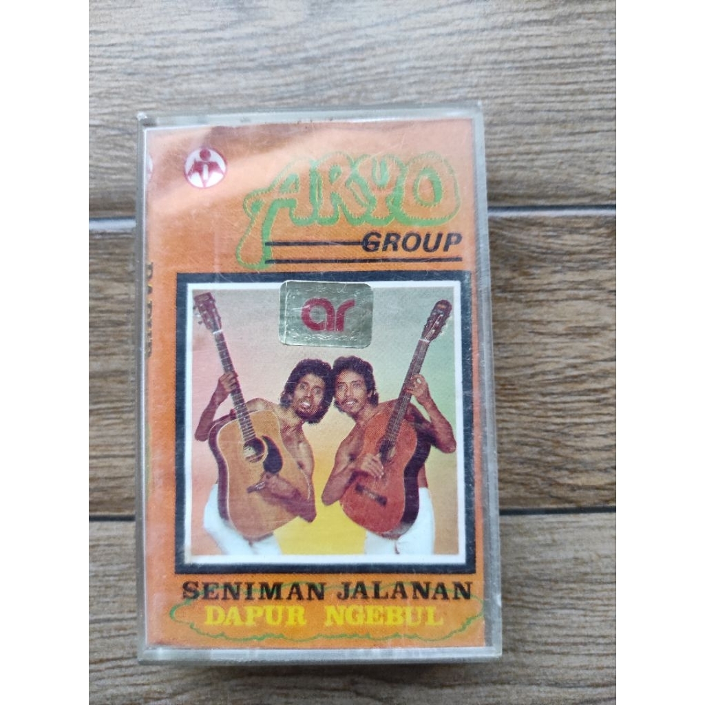 kaset pita ARYO group "seniman jalanan"