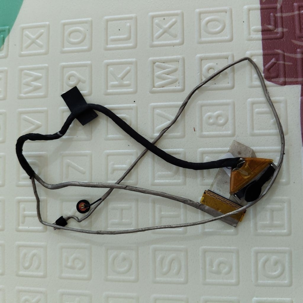 fleksibel flexsibel lcd Laptop Asus A46C