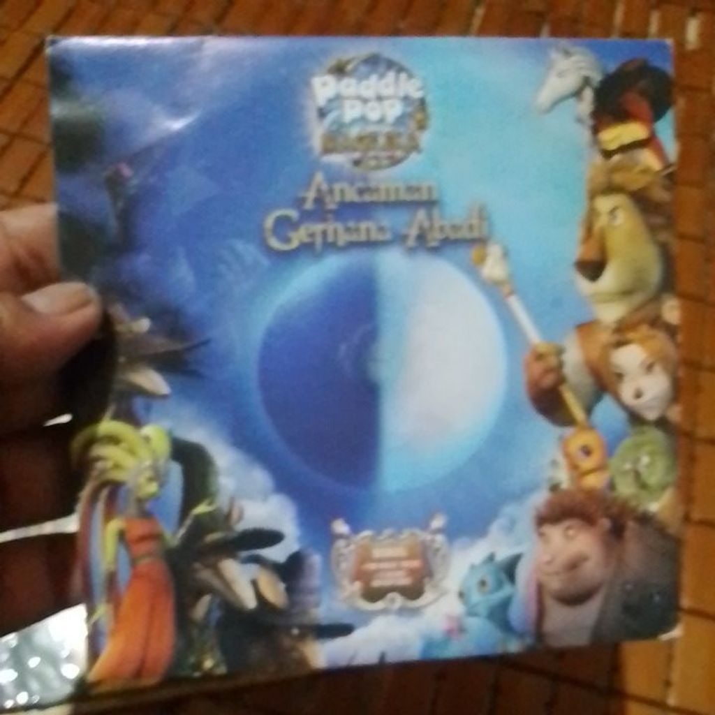 DVD PADDLE POP MAGILIKA -ANCAMAN GERHANA ABADI