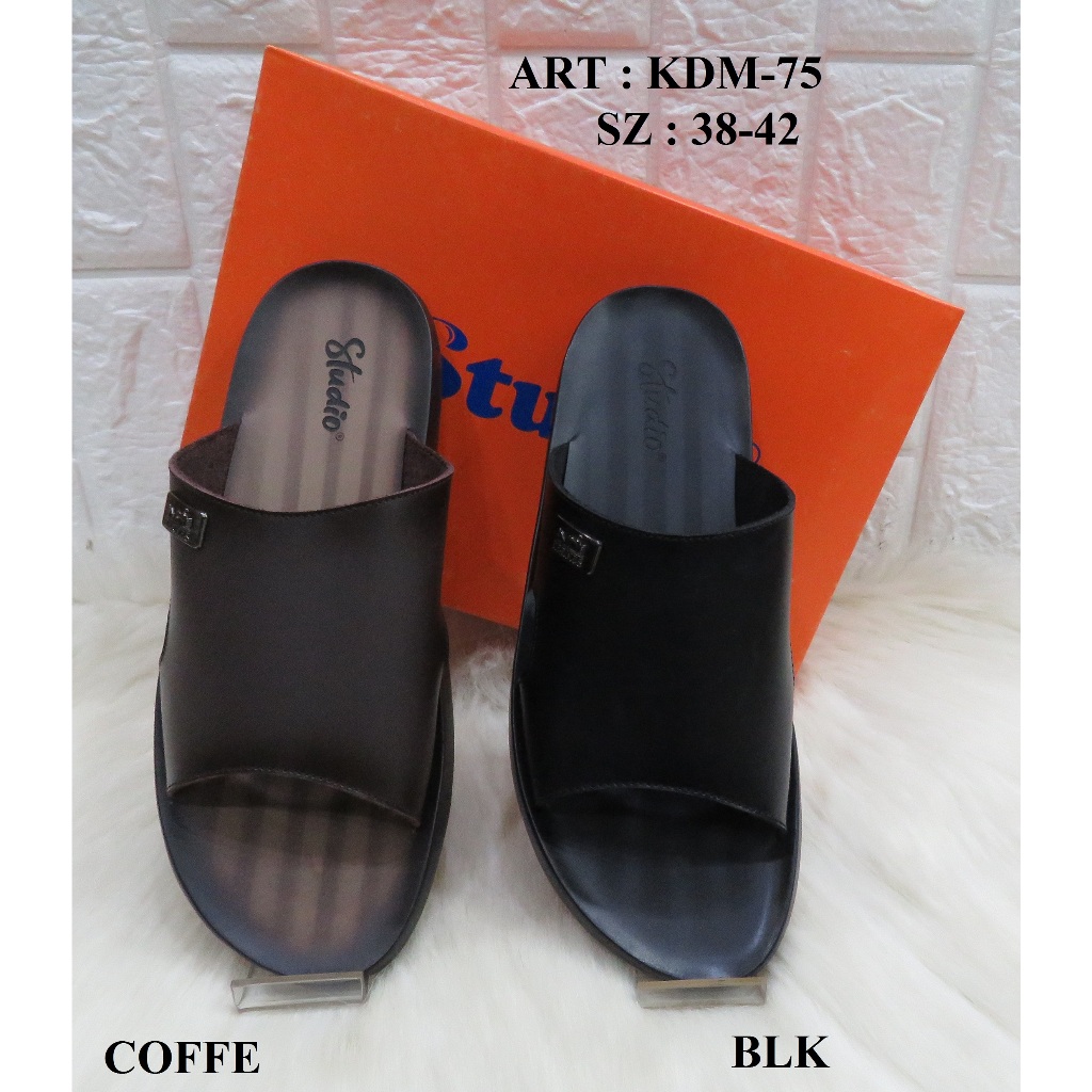 SANDAL KULIT PRIA MEREK STUDIO ART KDM-75 PRICE RP 403.900 BRAND ORIGINAL