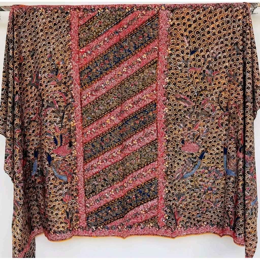 SARUNG MOTIF GUNUNG RINGGIT BATIK TULIS FITROH LASEM,PREMIUM,FULL CANTINGAN DENGAN MOTIF EKSLUSIF