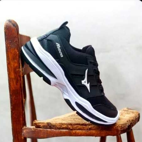 Sepatu Mizuno Pria Model Running Hitam Putih - Sepatu Olahraga Volly - Spatu Sneakers Pria Wanita Or
