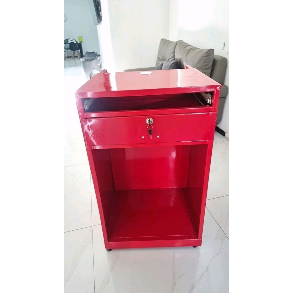 Meja Komputer kasir minimarket