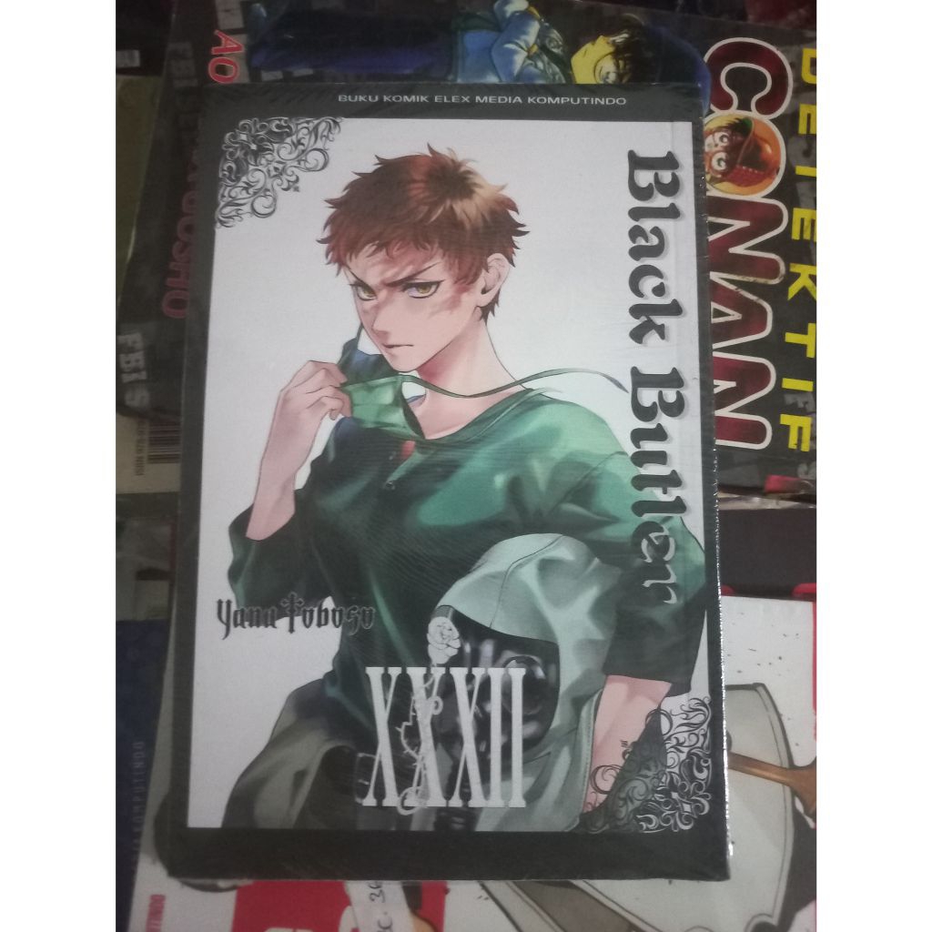 Komik Black Butler Volume 32