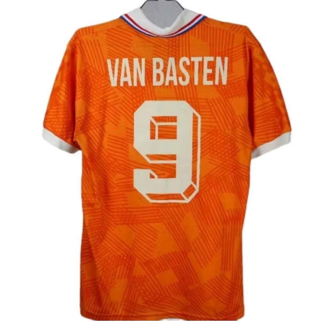 Retro Jersey Bola Negara Blandaa Home 1992 GO