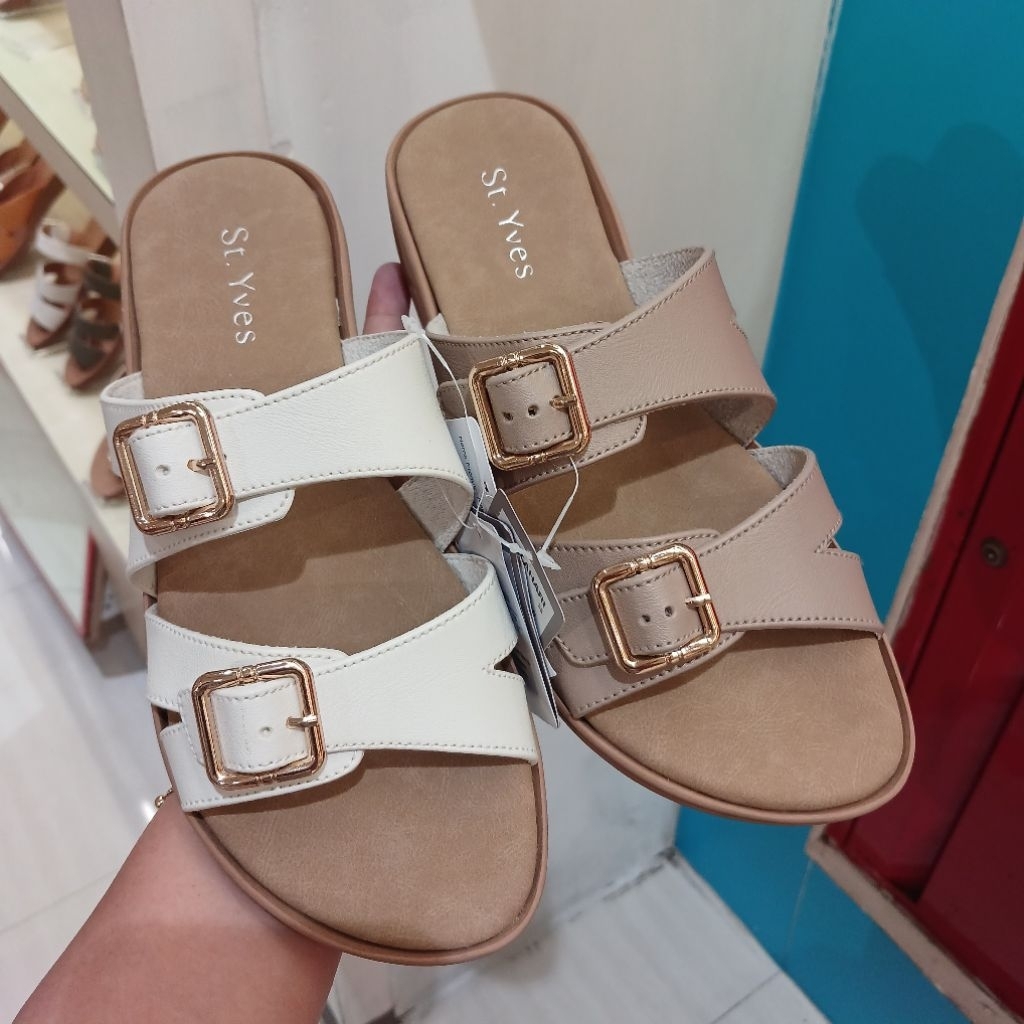 sandal wanita flat ST.YVES ori dari matahari
