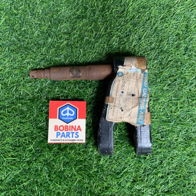 balhub/kepala babi vespa excel exclusive original New old stock