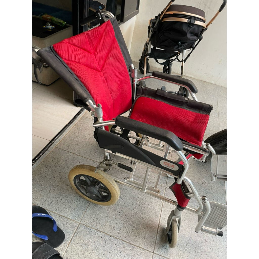 Kursi Roda Gea Medical preloved