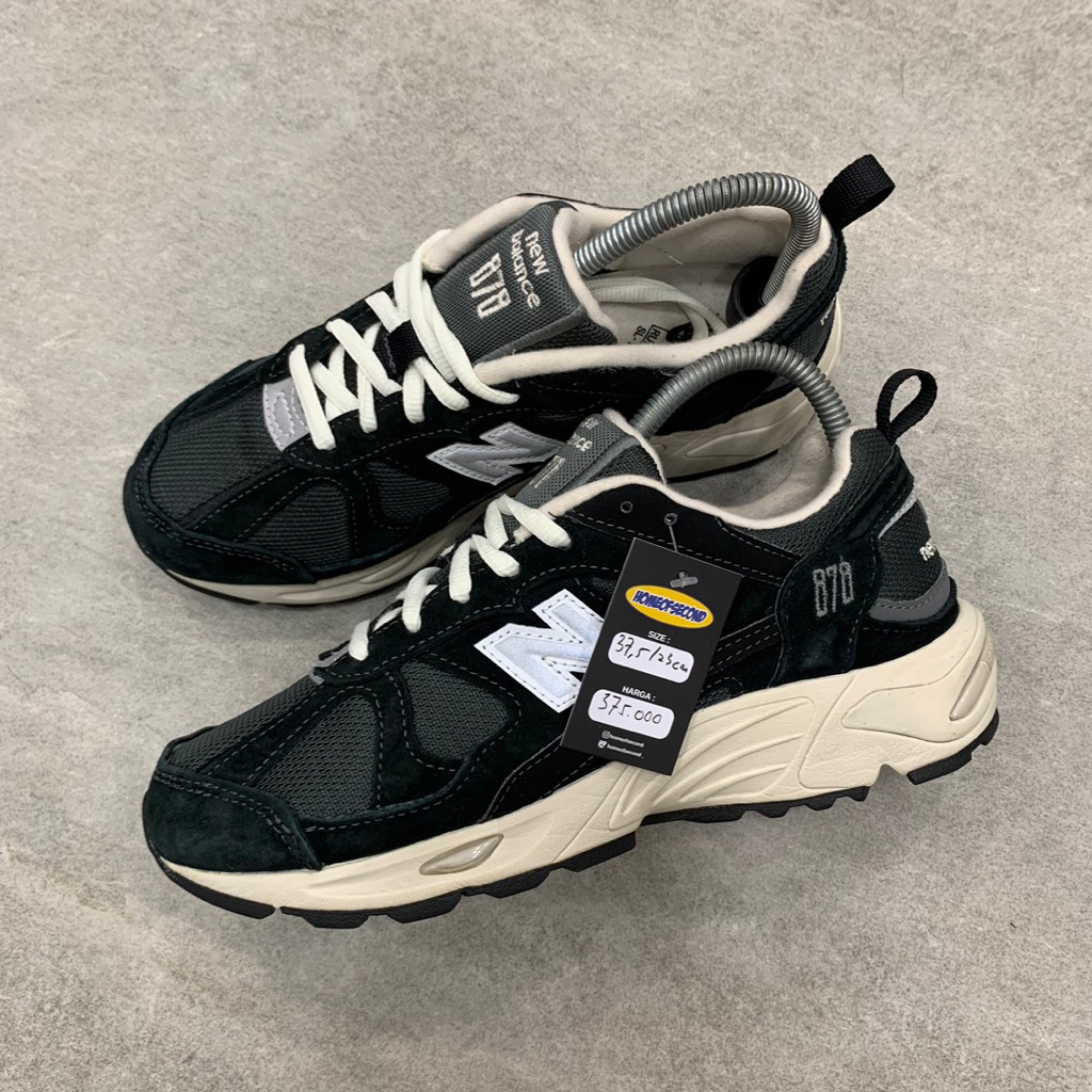 New Balance 878 Black